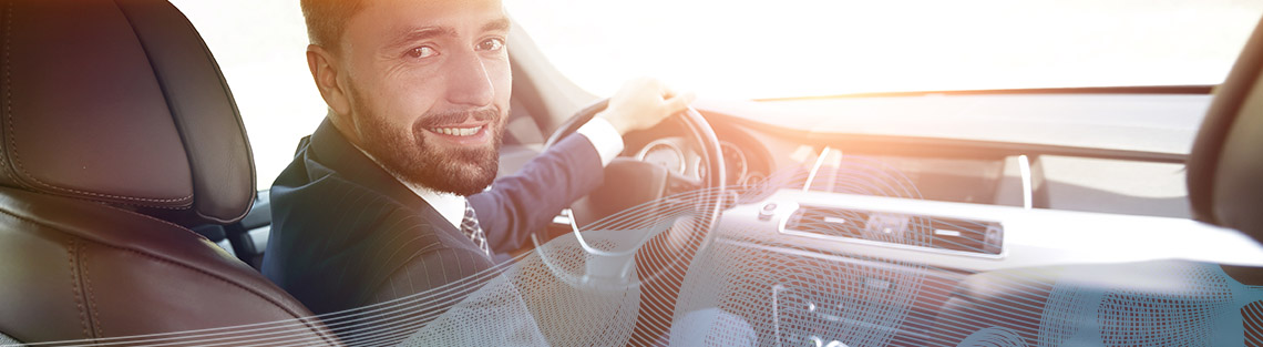 Mobile Luftreiniger im Auto